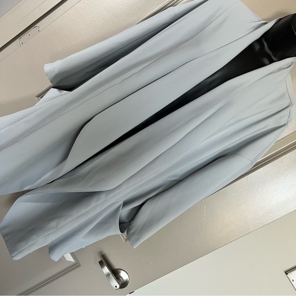 NWOT Madison Blazer, 2X - Picture 2 of 10